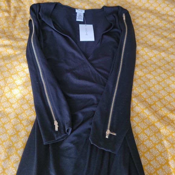 Cache Black Cocktail Dress with Gold Zippered Sleeves. NWT. Size Small. - Picture 4 of 7
